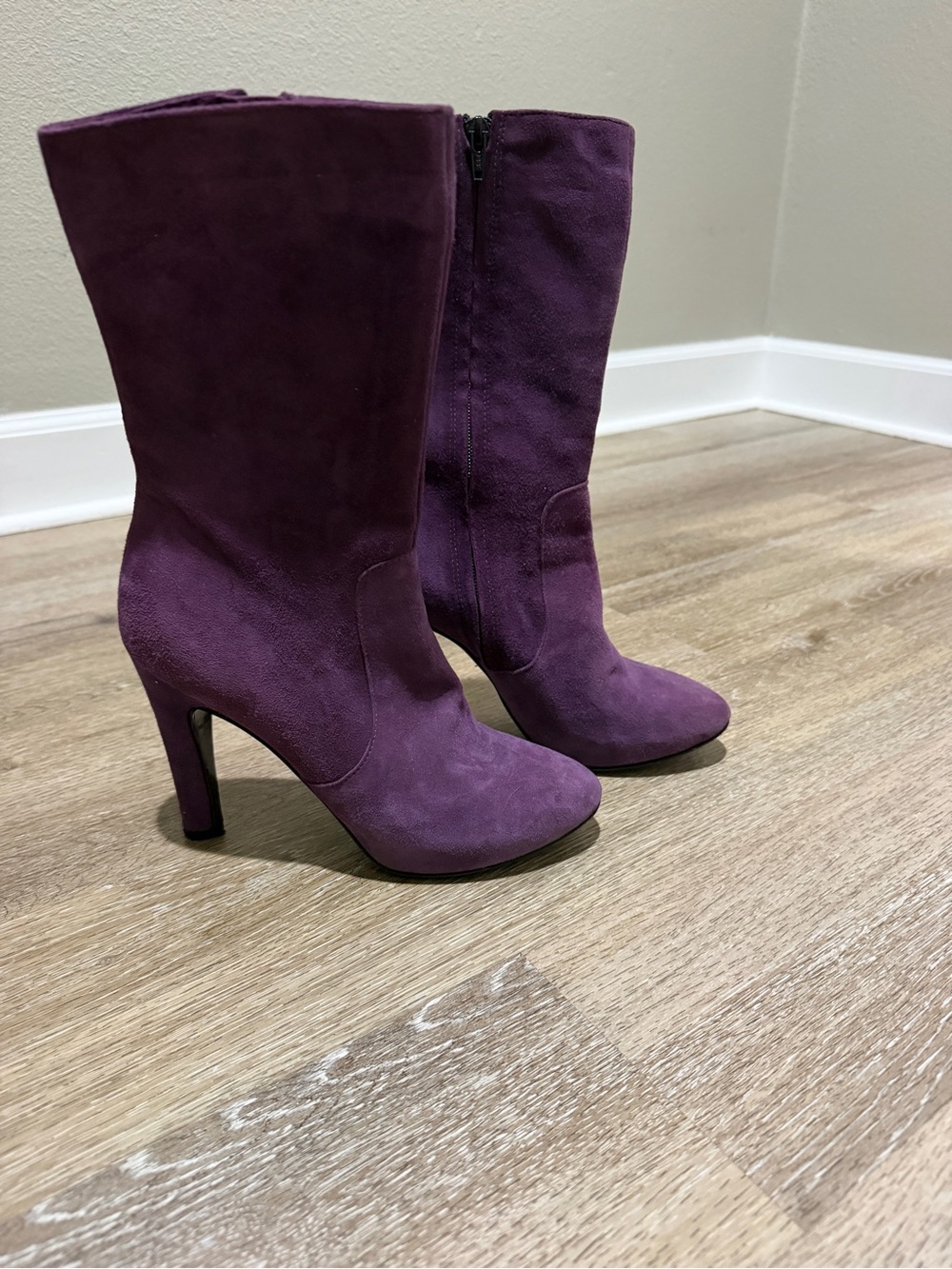 Vera Cuoio purple suade Mid-Calf Heeled Boots size 38